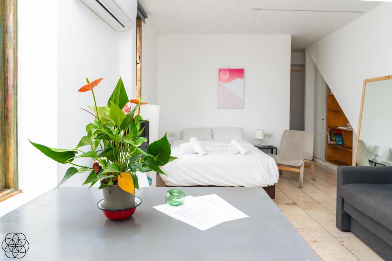 Beach Apartments North Jaffa - By Bookiz Tel Aviv Exterior photo